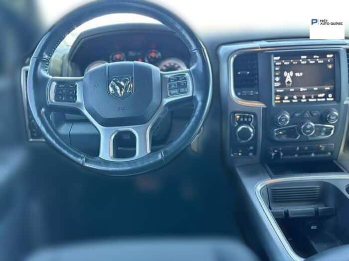 RAM 1500 Classic Warlock cabine d'équipe 4x4 caisse de 5 pi 7 po - Image 16