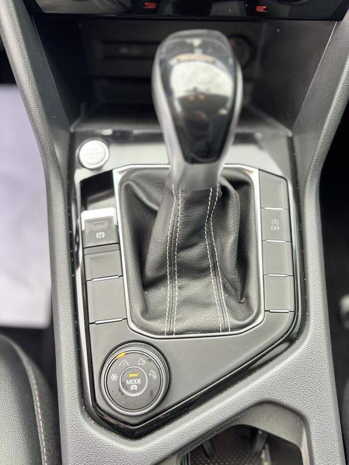 Volkswagen Taos Comfortline 4MOTION - Image 19