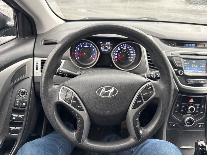 Hyundai Elantra SPORT - Image 19