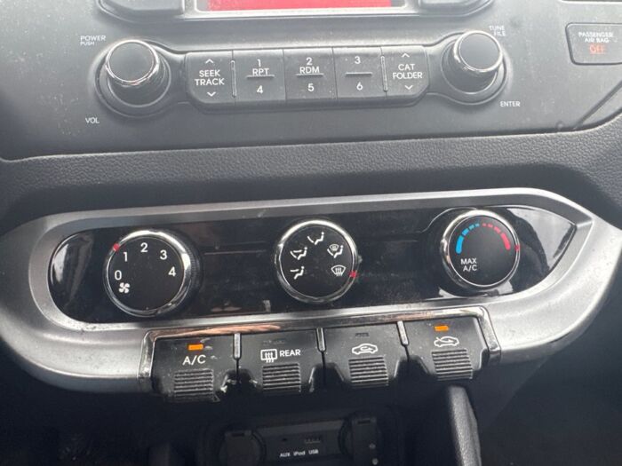 Kia Rio LX PLUS - Image 12
