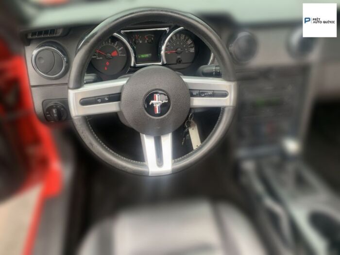 Ford Mustang - - Image 11