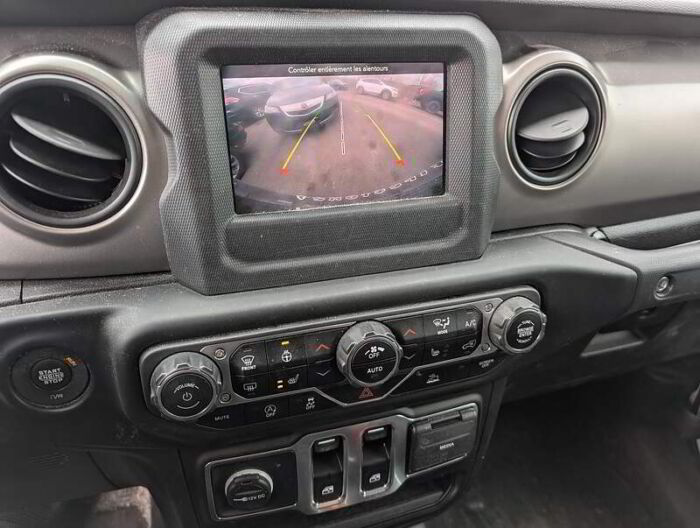 Jeep Wrangler Willys 4x4 BLUETOOTH CAMÉRA SIÈGES CHAUFFANT – Image 10