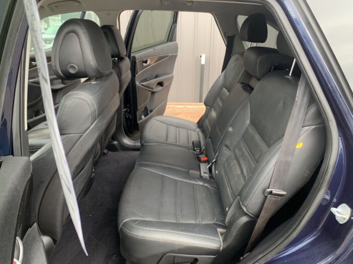KIA Sorento EX+ 3,3 L – Image 8