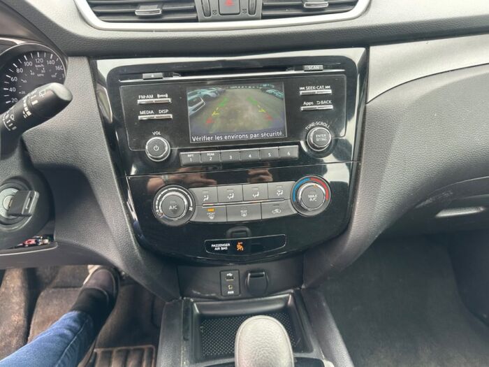 Nissan Rogue SV - Image 13
