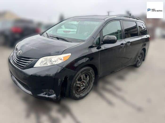 Toyota Sienna BASE - Image 7