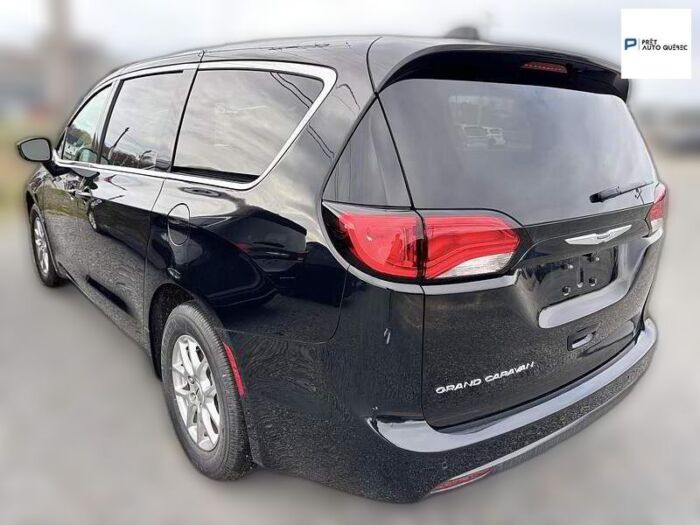 Chrysler Grand Caravan N/A - Image 8