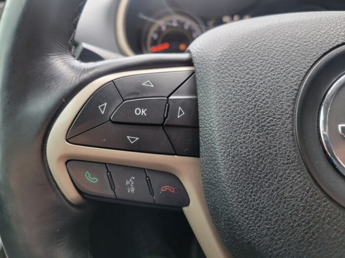 Jeep Cherokee North - Image 12