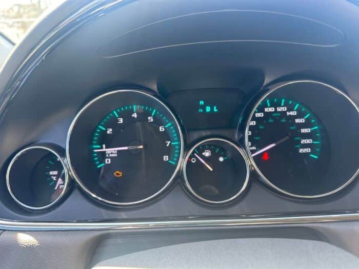 Buick Enclave CONVENIENCE - Image 12