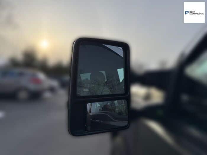 Ford Super Duty F-250 SRW XLT – Image 13