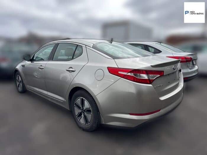 Kia Optima Hybrid EX - Image 9