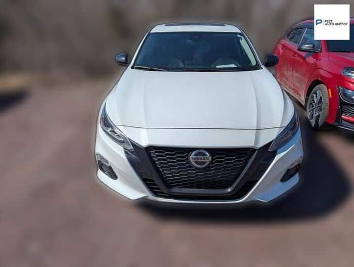 Nissan Altima 2.5 SR Édition minuit BLUETOOTH CAMÉRA GPS TOIT – Image 4