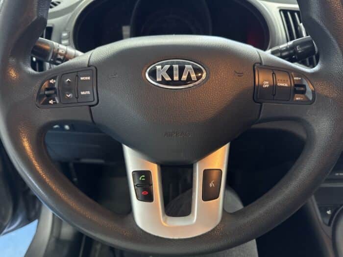 KIA Sportage LX - Image 12