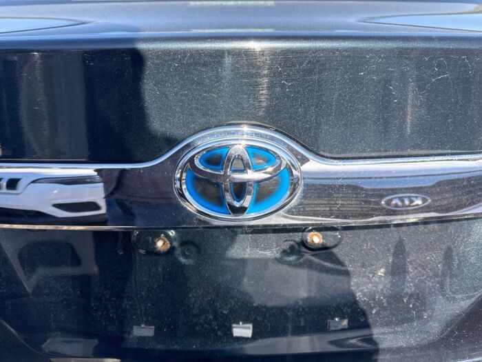 Toyota Camry Hybrid N/A - Image 10