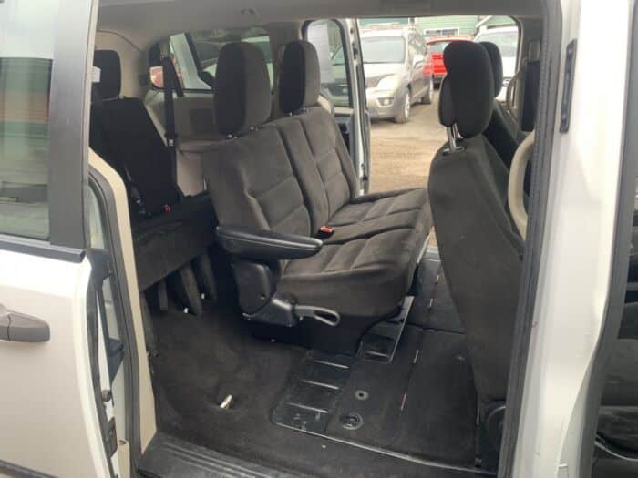 Dodge Grand Caravan Ensemble Valeur Plus - Image 12