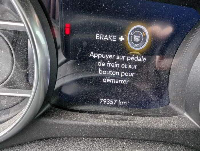 Jeep Wrangler Willys 4x4 BLUETOOTH CAMÉRA SIÈGES CHAUFFANT – Image 12