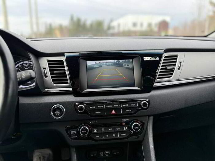 Kia Niro EX TA - Image 14