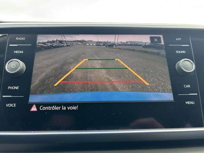 Volkswagen Taos Comfortline 4MOTION - Image 16