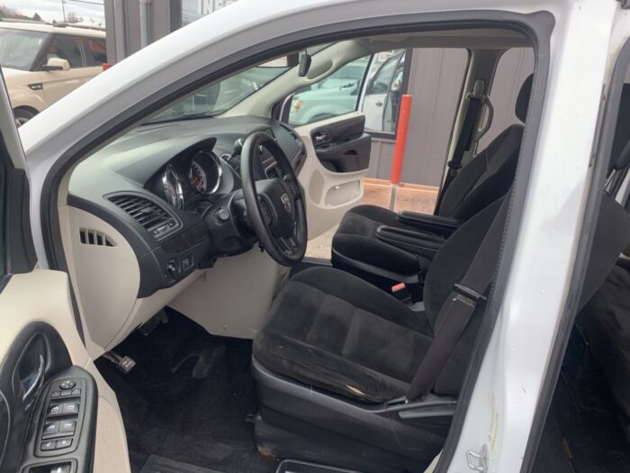 Dodge Grand Caravan Ensemble Valeur Plus - Image 7