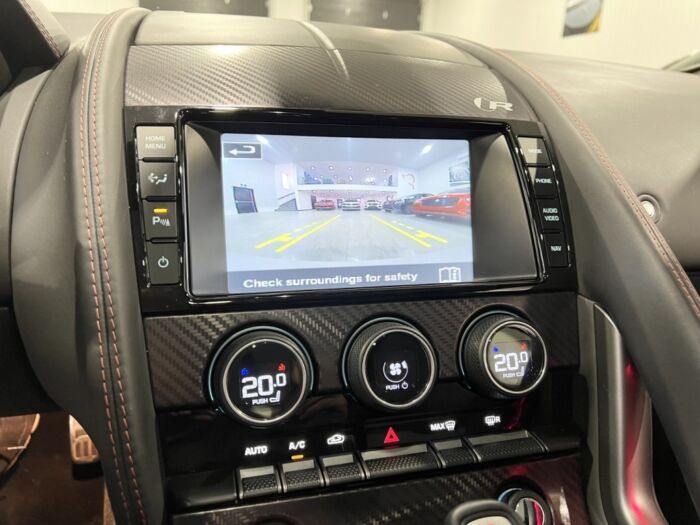 Jaguar F-TYPE V8 R – Image 14