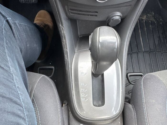 Chevrolet Trax LS - Image 17