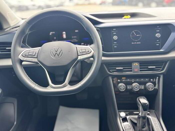 Volkswagen Taos Comfortline 4MOTION - Image 20
