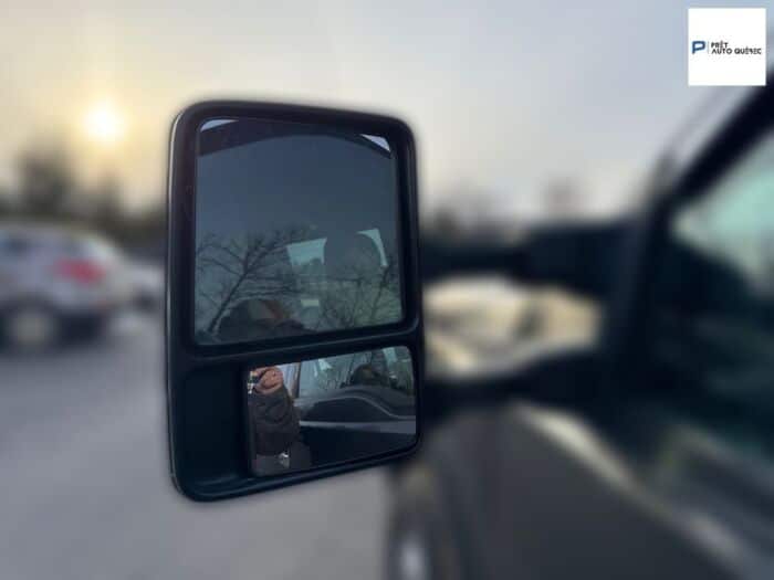 Ford Super Duty F-250 SRW XLT – Image 14