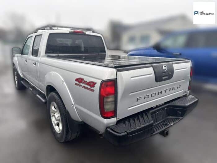 Nissan Frontier SE - Image 5