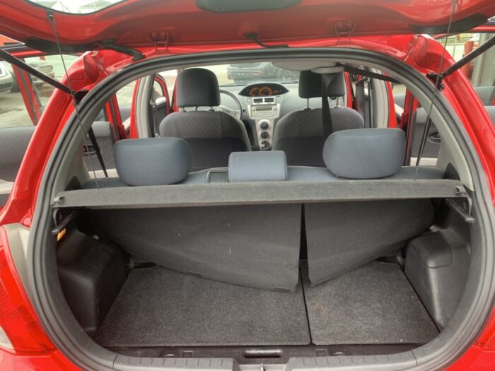 Toyota Yaris - – Image 8