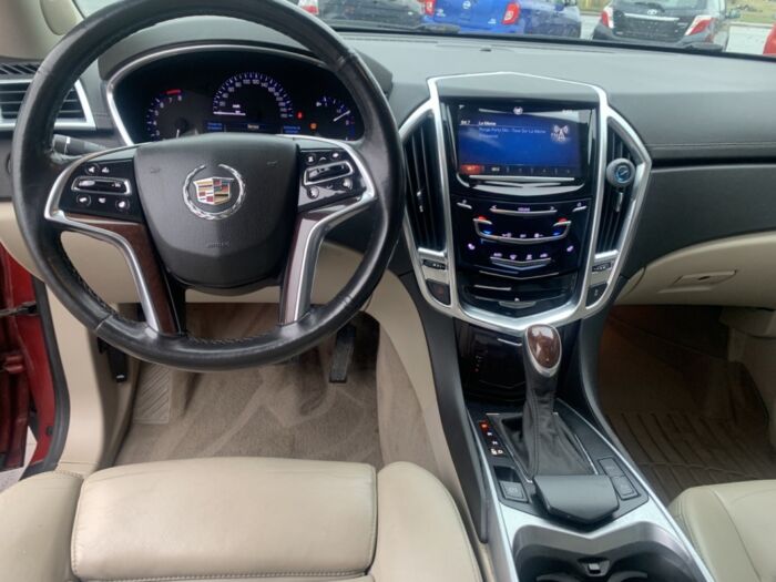Cadillac SRX Luxury - Image 12
