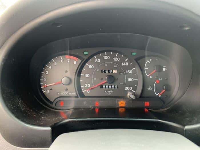 Hyundai Accent GL – Image 13