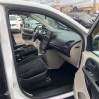 Dodge Grand Caravan Ensemble Valeur Plus – Image 11