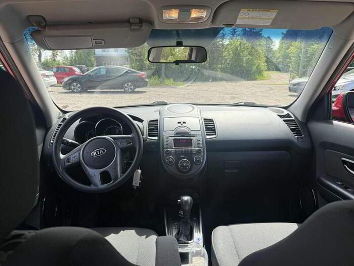 Kia Soul Familiale 5 portes automatique 2u – Image 11