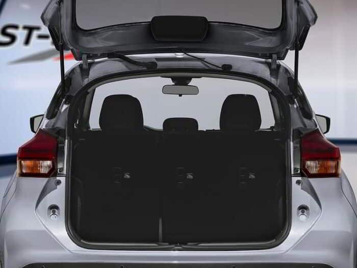 Nissan Kicks Play Sv Avant – Image 8