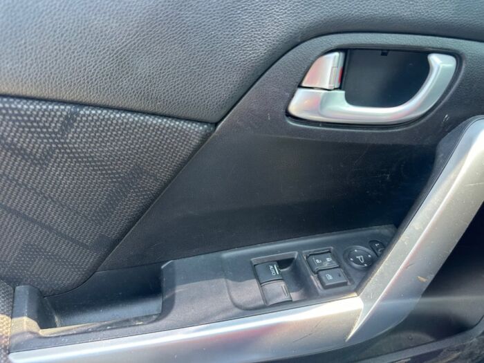 Honda Civic LX – Image 6