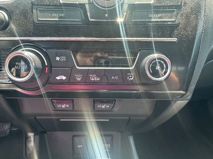 Honda Civic LX – Image 12