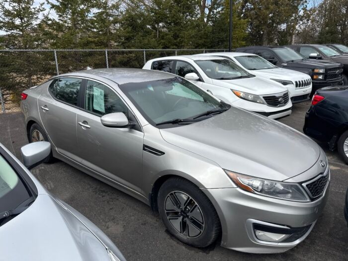 Kia Optima Hybrid EX – Image 3