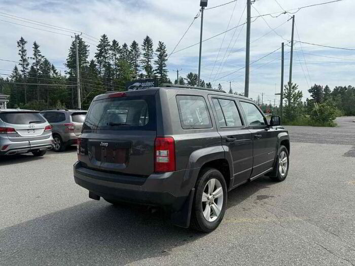 Jeep Patriot 4 RM, 4 portes, Sport – Image 6
