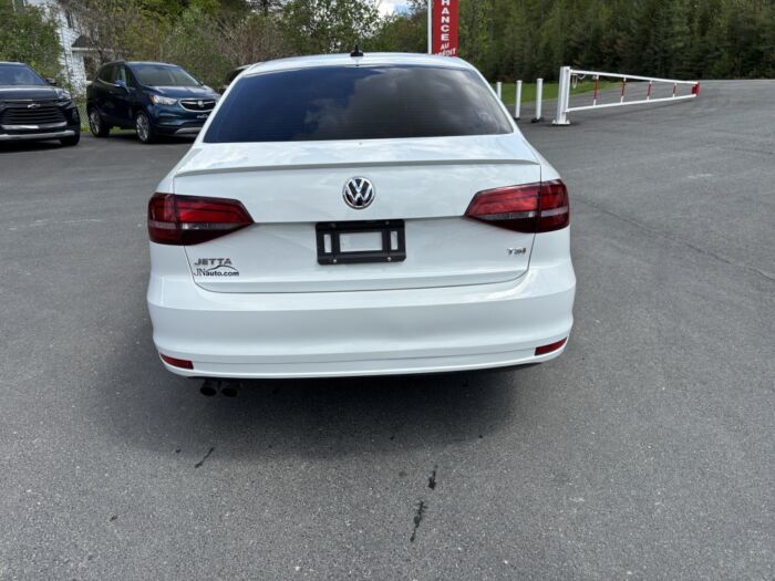 Volkswagen Jetta Édition Wolfsburg – Image 5
