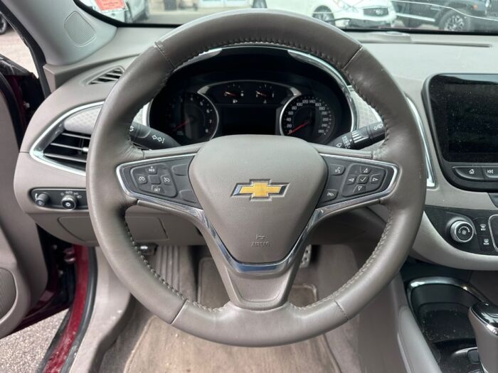 Chevrolet Malibu LT – Image 11
