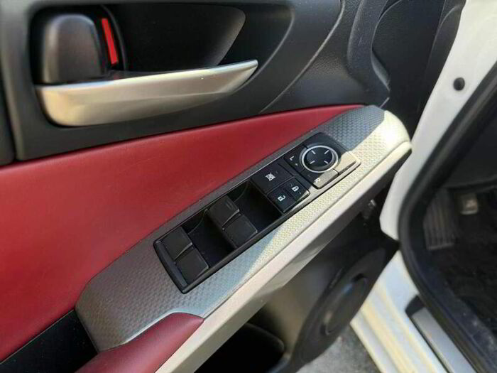 Lexus IS IS 300 TI – Image 13