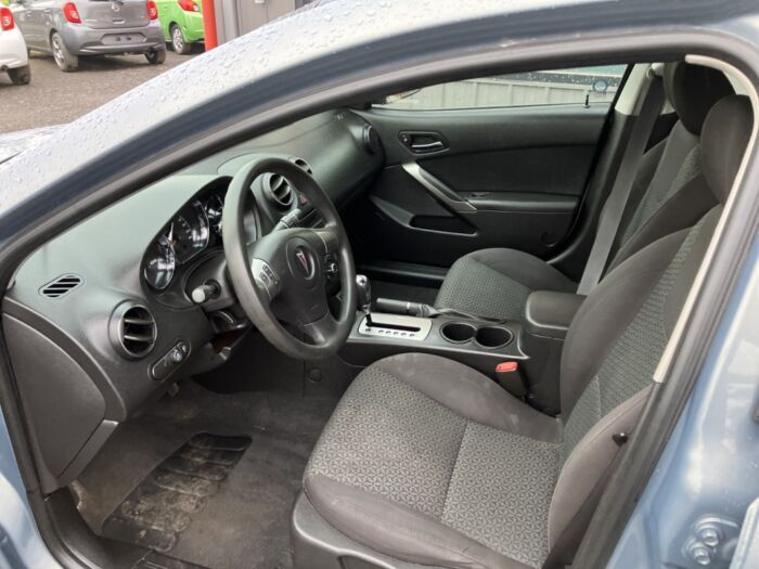 Pontiac G6 SE – Image 7