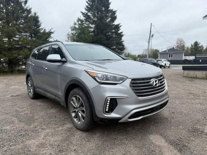 Hyundai Santa Fe XL Preferred TI – Image 8