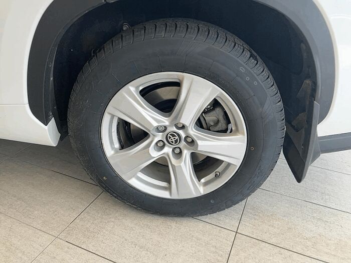 Toyota Highlander LE TI – Image 8