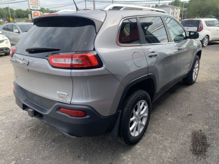 Jeep Cherokee North – Image 4