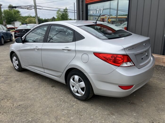 Hyundai Accent GL – Image 7