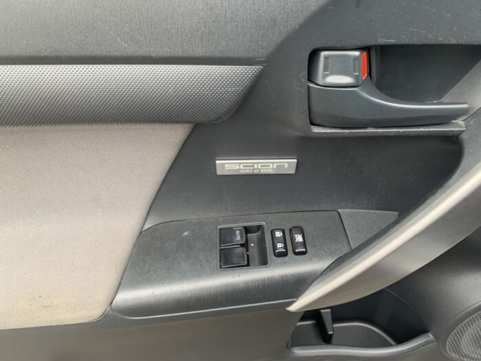 Scion TC - – Image 13