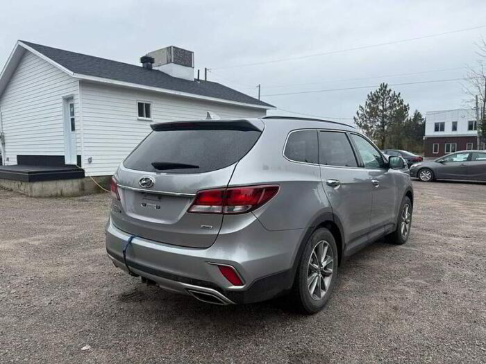 Hyundai Santa Fe XL Preferred TI – Image 6