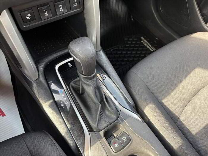 Toyota Corolla Cross LE AWD – Image 16