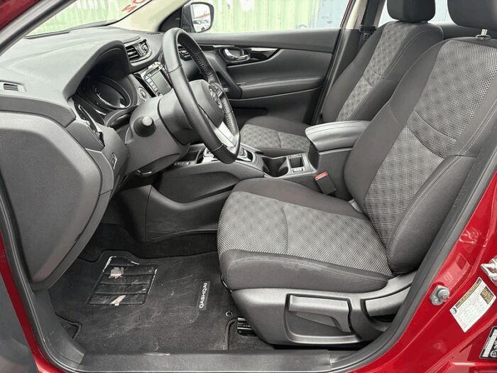 Nissan Qashqai SV TA BLUETOOTH CAMÉRA TOIT BAS KILOMÉTRAGE – Image 11