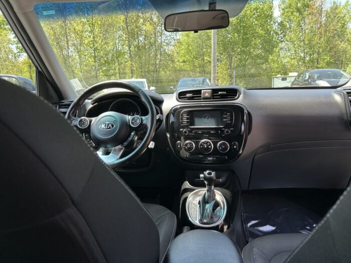 KIA Soul - – Image 8